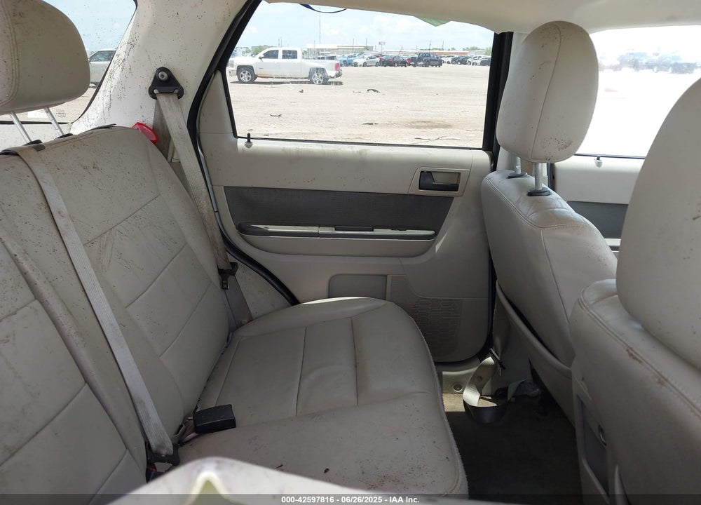 2010 FORD ESCAPE VIN: 1FMCU0DG0AKC62384