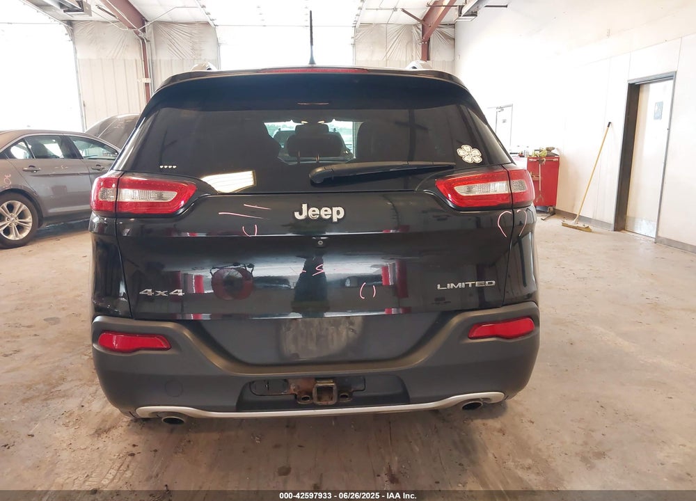 2014 JEEP CHEROKEE VIN: 1C4PJMDS9EW180467