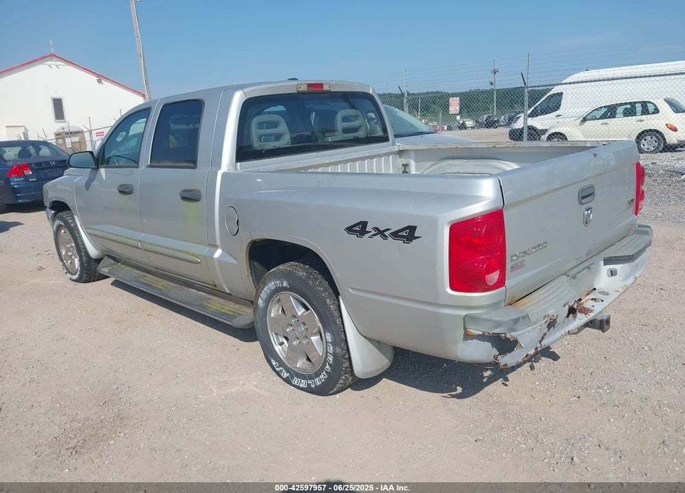 2006 DODGE DAKOTA SLT VIN: 1D7HW48NX6S645556