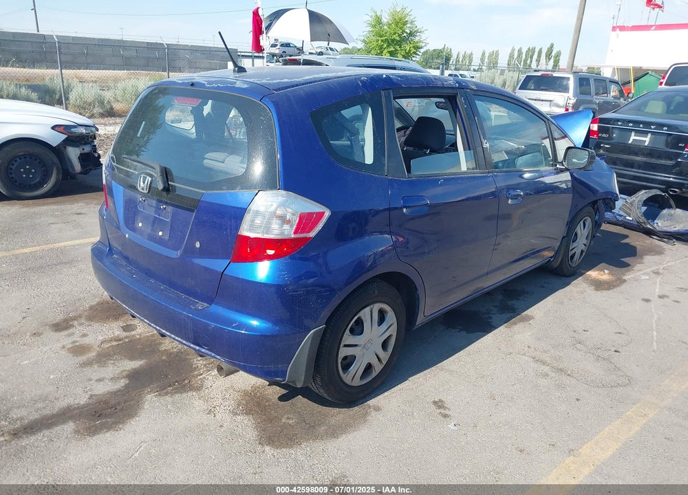 2009 HONDA FIT VIN: JHMGE88299S069628