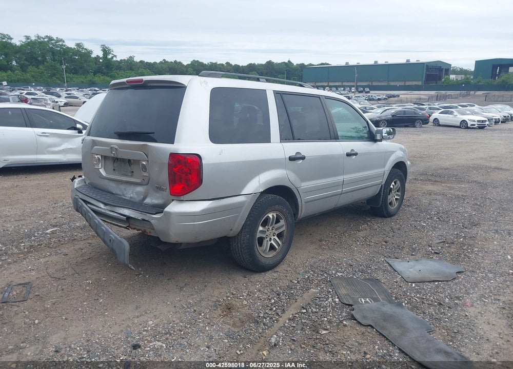 2005 HONDA PILOT VIN: 5FNYF18505B002203
