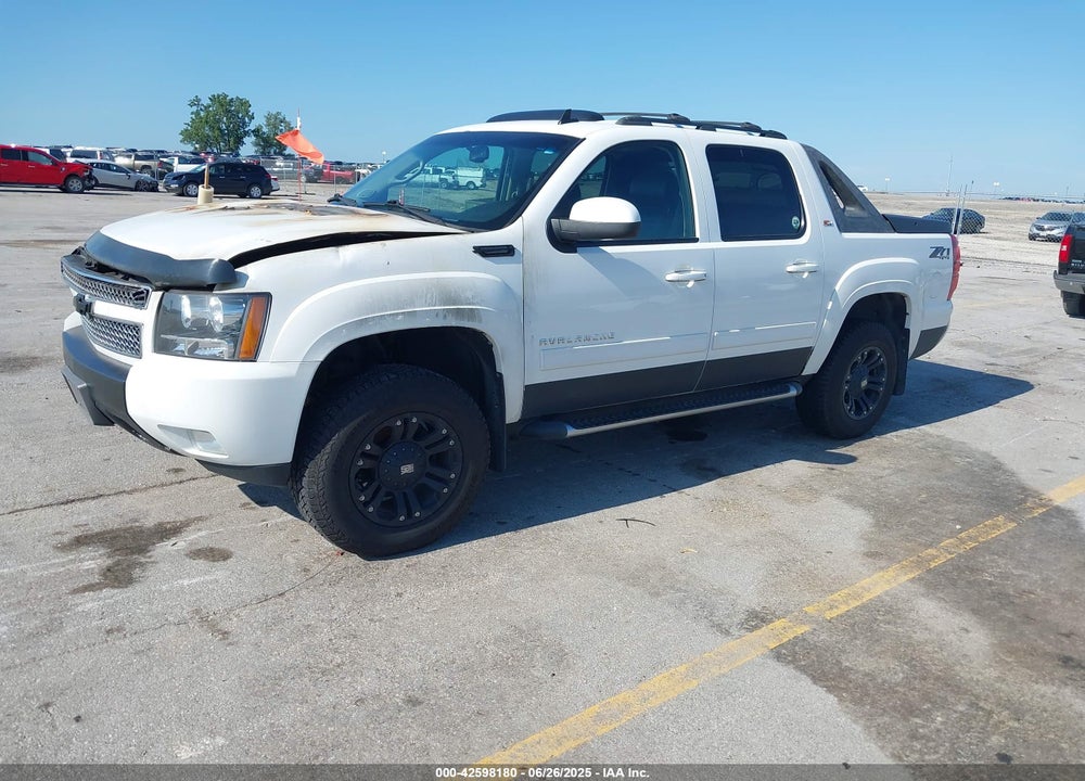 2010 CHEVROLET AVALANCHE VIN: 3GNVKFE0XAG267355