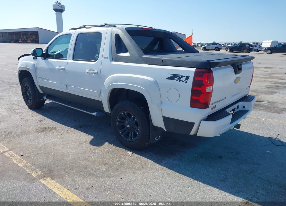 2010 CHEVROLET AVALANCHE VIN: 3GNVKFE0XAG267355