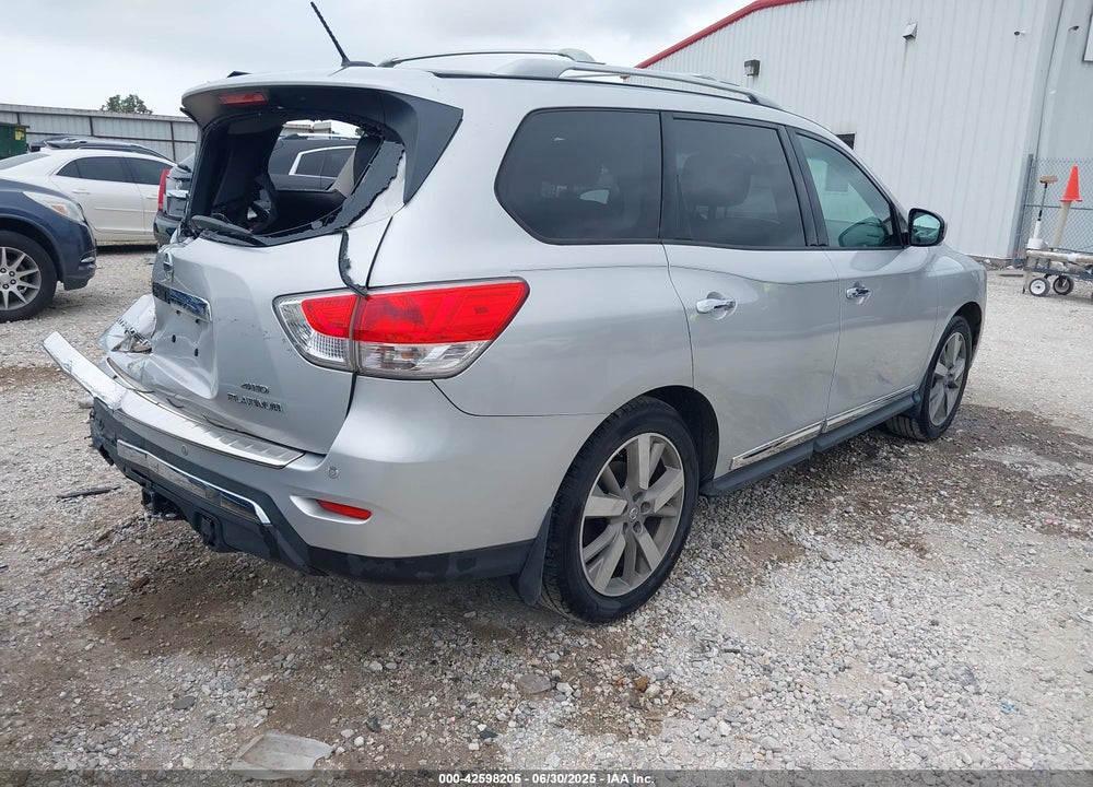 2015 NISSAN PATHFINDER VIN: 5N1AR2MM9FC709869