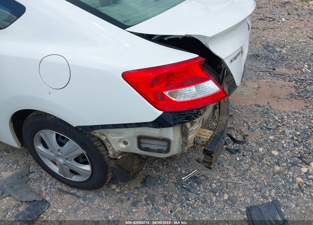 2012 HONDA CIVIC VIN: 2HGFG3B52CH525210