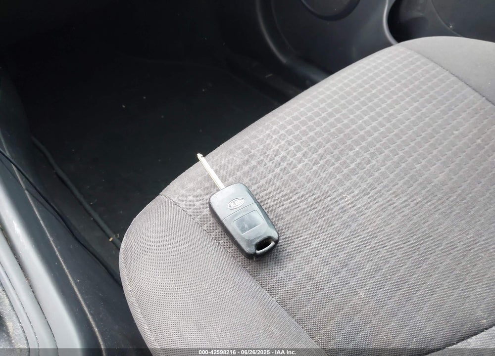 2013 KIA SOUL VIN: KNDJT2A51D7559930