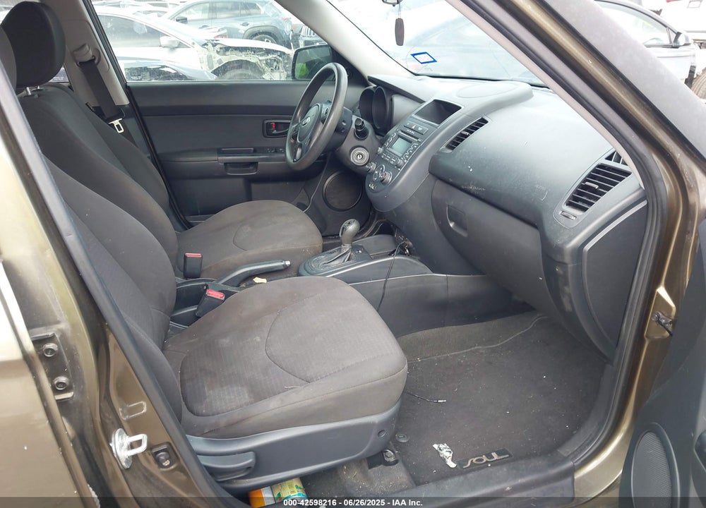 2013 KIA SOUL VIN: KNDJT2A51D7559930