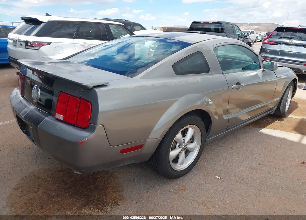 2007 FORD MUSTANG VIN: 1ZVHT80N675263916