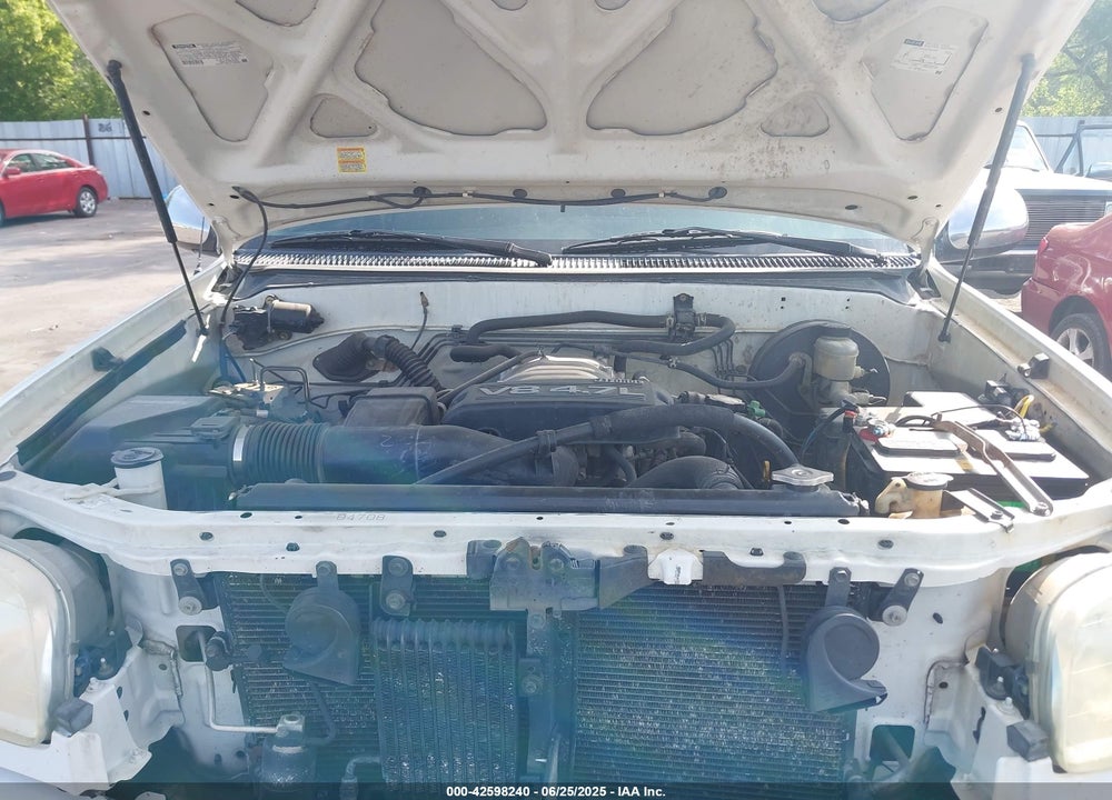 2004 TOYOTA TUNDRA SR5 V8 VIN: 5TBBT44184S448508