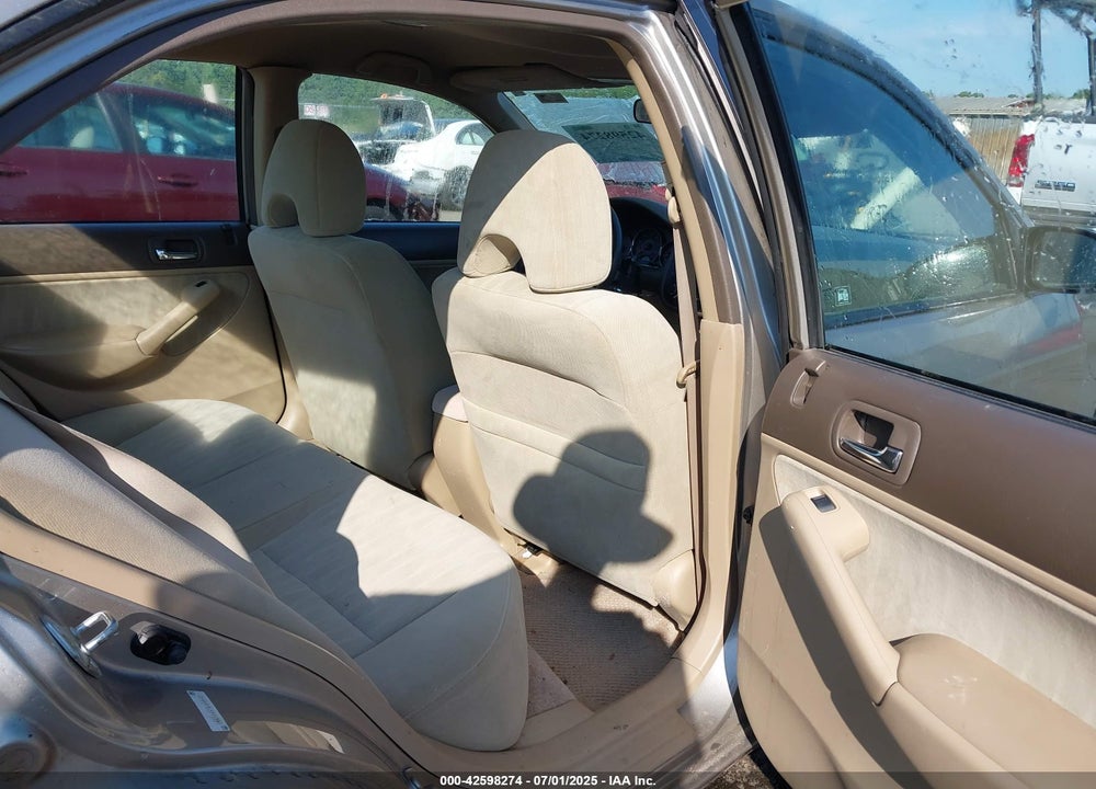 2003 HONDA CIVIC LX VIN: 1HGES16523L010932