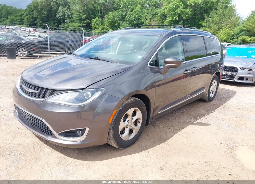 2017 CHRYSLER PACIFICA TOURING L PLUS VIN: 2C4RC1EG4HR511058
