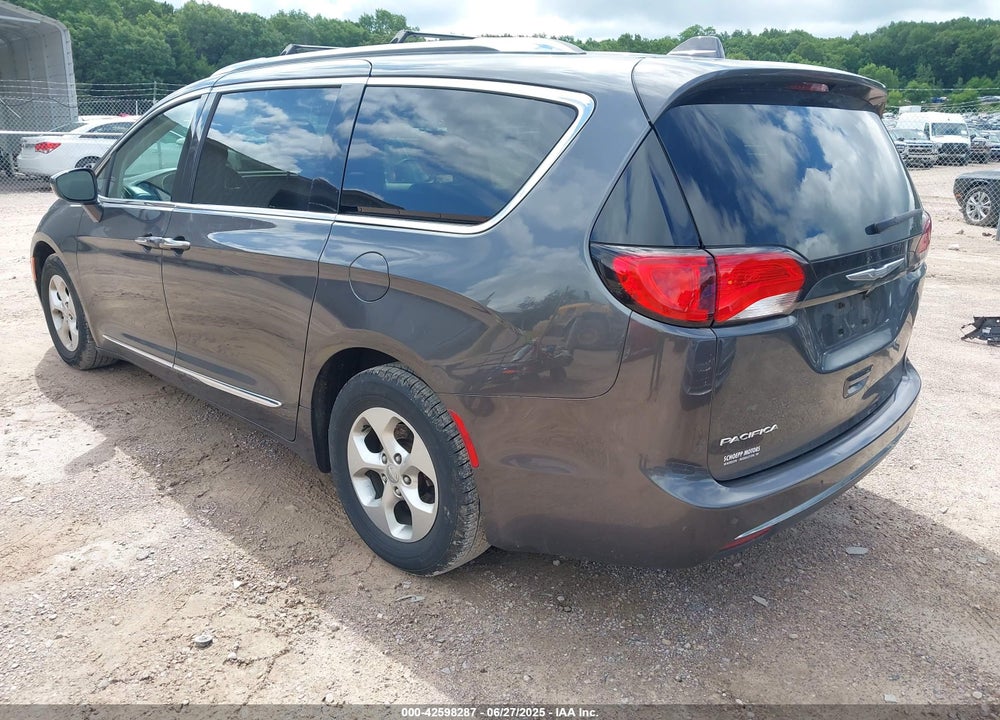 2017 CHRYSLER PACIFICA TOURING L PLUS VIN: 2C4RC1EG4HR511058