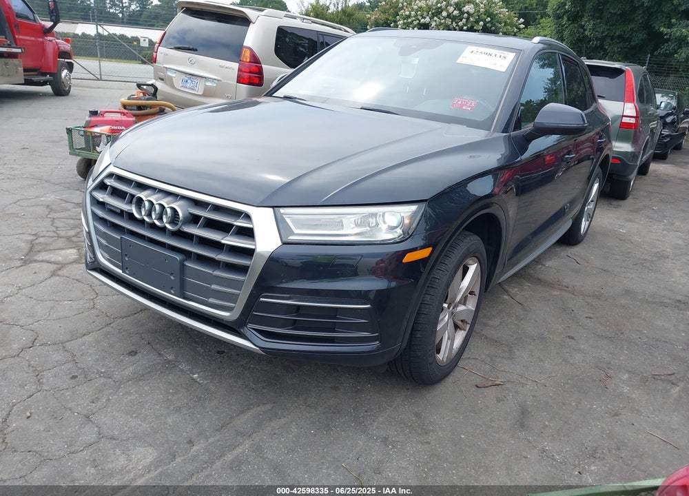 2018 AUDI Q5 2.0T PREMIUM VIN: WA1ANAFY2J2020811