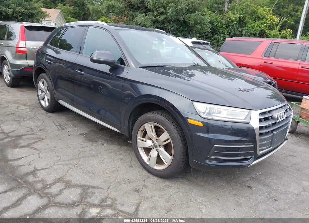 2018 AUDI Q5 2.0T PREMIUM VIN: WA1ANAFY2J2020811