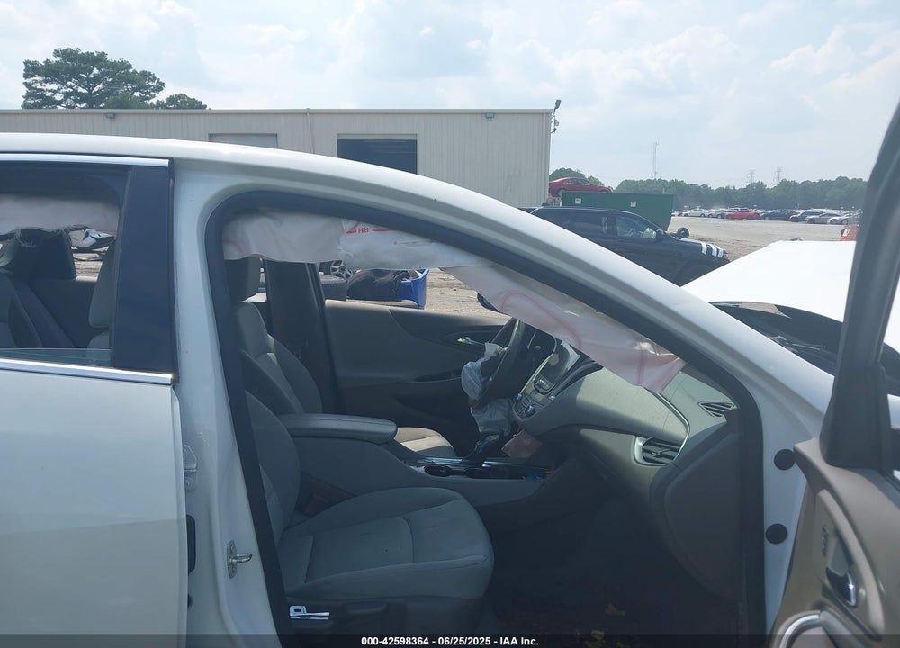 2022 CHEVROLET MALIBU FWD LT VIN: 1G1ZD5ST6NF131088