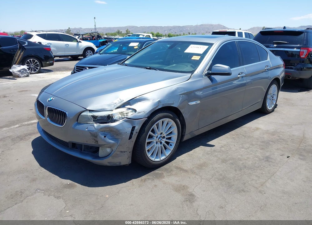 2013 BMW 5 SERIES VIN: WBAFR7C58DC823194