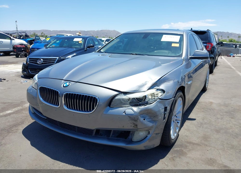 2013 BMW 5 SERIES VIN: WBAFR7C58DC823194