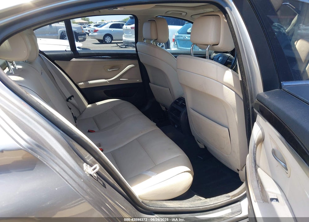 2013 BMW 5 SERIES VIN: WBAFR7C58DC823194
