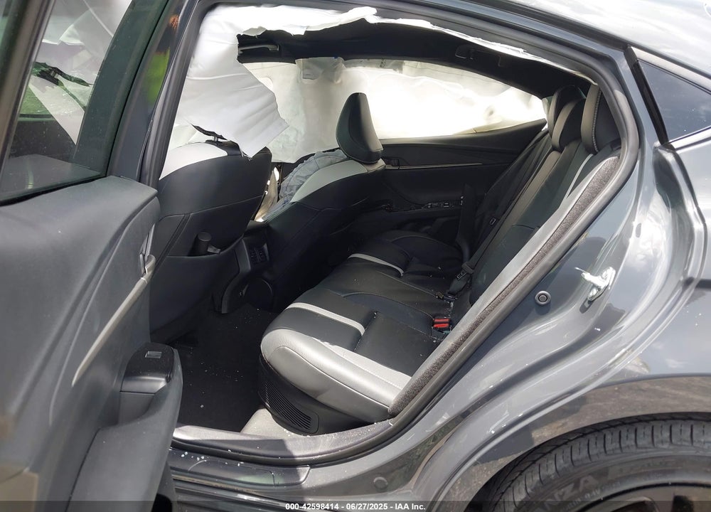 2025 TOYOTA CAMRY VIN: 4T1DAACK6SU056162