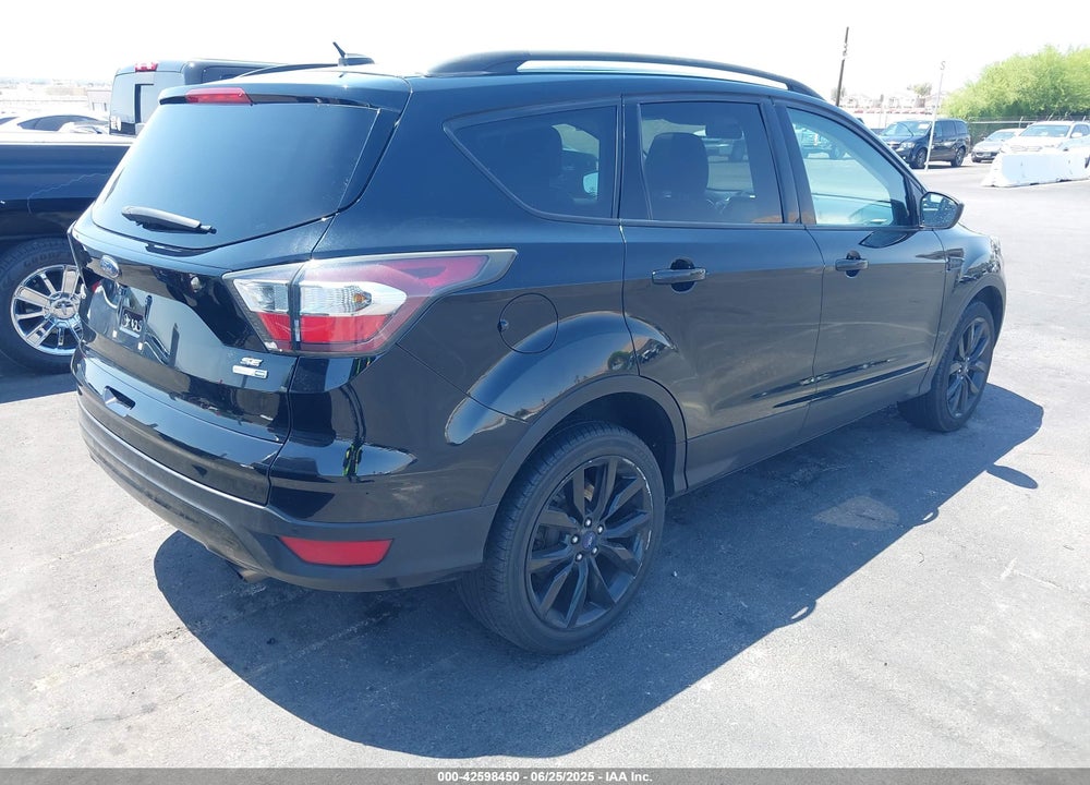 2017 FORD ESCAPE VIN: 1FMCU9GD4HUA98304