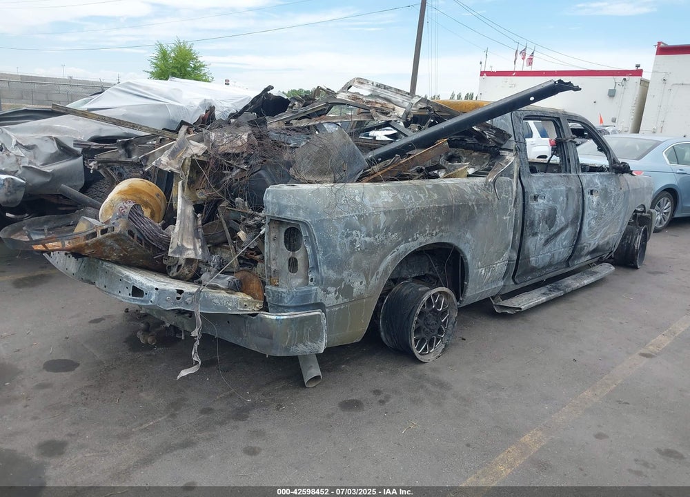 2019 RAM 2500 BIG HORN 4X4 6'4 BOX VIN: 3C6UR5DL3KG663657