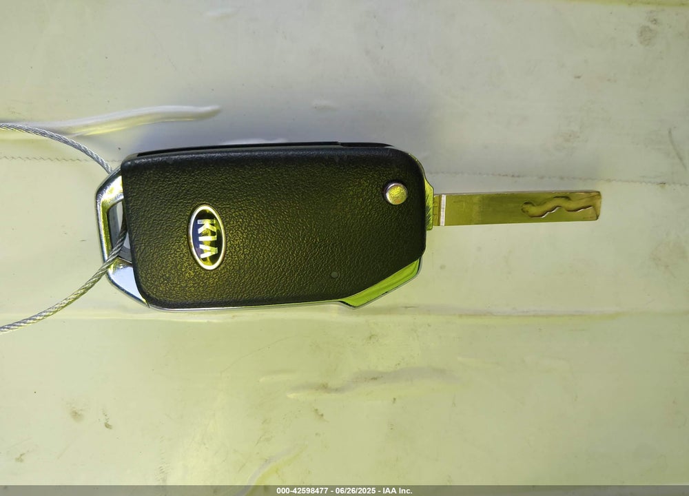 2021 KIA SOUL VIN: KNDJ23AU6M7141847