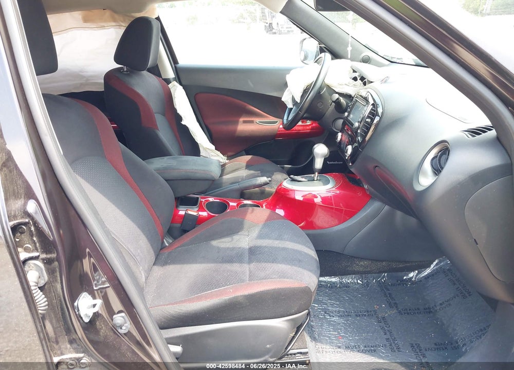 2016 NISSAN JUKE VIN: JN8AF5MV8GT657499
