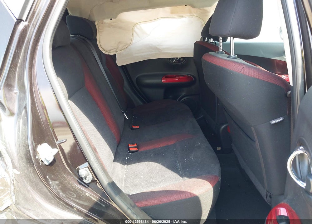 2016 NISSAN JUKE VIN: JN8AF5MV8GT657499