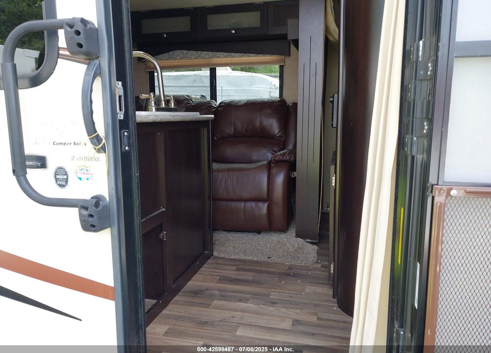 2015 DUTCHMEN KODIAK 286 BHSL VIN: 4YDT2862XFJ971408