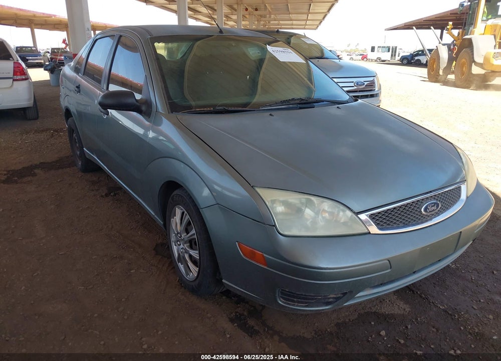 2005 FORD FOCUS ZX4 VIN: 1FAFP34N45W243673