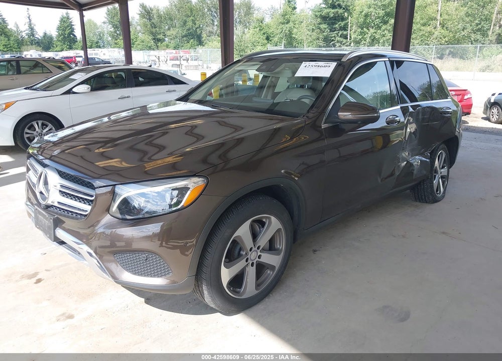 2016 MERCEDES-BENZ GLC 300 4MATIC VIN: WDC0G4KB1GF113958