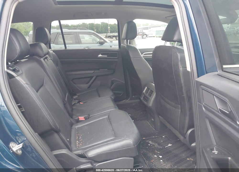 2019 VOLKSWAGEN ATLAS VIN: 1V2MR2CA8KC553258