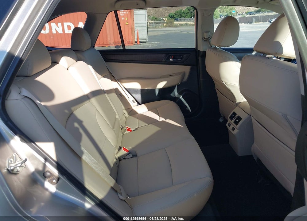 2016 SUBARU OUTBACK 2.5I LIMITED VIN: 4S4BSBNC6G3325337
