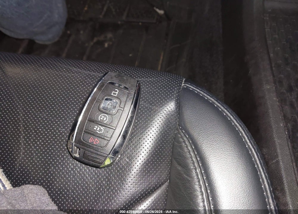 2018 LINCOLN MKX VIN: 2LMPJ8LR6JBL13347