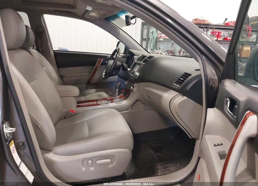 2015 TOYOTA HIGHLANDER VIN: 5TDDK3EH1CS163589