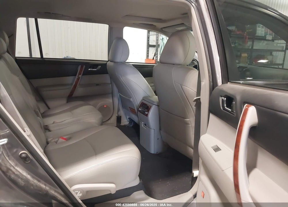 2015 TOYOTA HIGHLANDER VIN: 5TDDK3EH1CS163589