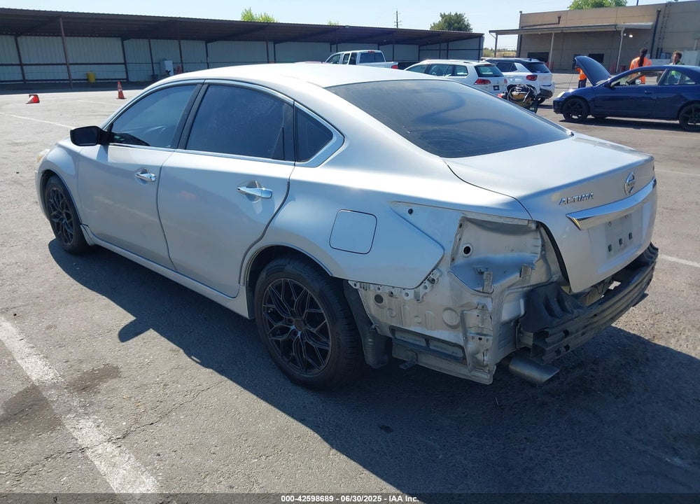 2015 NISSAN ALTIMA 2.5 S VIN: 1N4AL3AP1FN872696