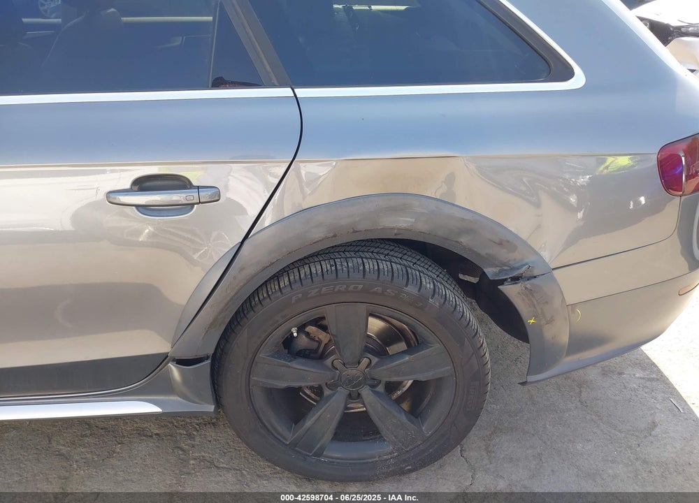 2015 AUDI ALLROAD VIN: WA1UFAFL7FA112153