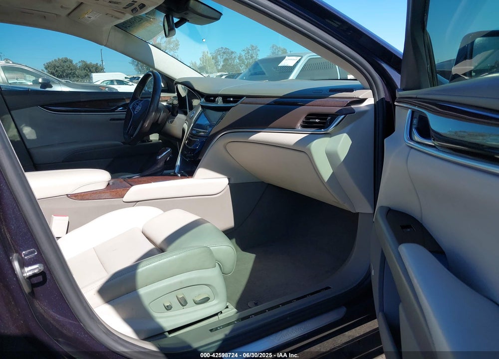2013 CADILLAC XTS VIN: 2G61U5S32D9223975