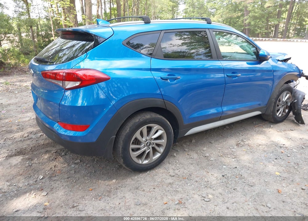 2018 HYUNDAI TUCSON VIN: KM8J33A41JU629058
