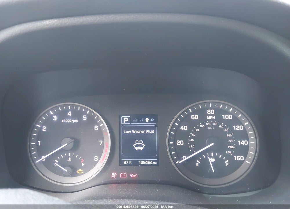 2018 HYUNDAI TUCSON VIN: KM8J33A41JU629058