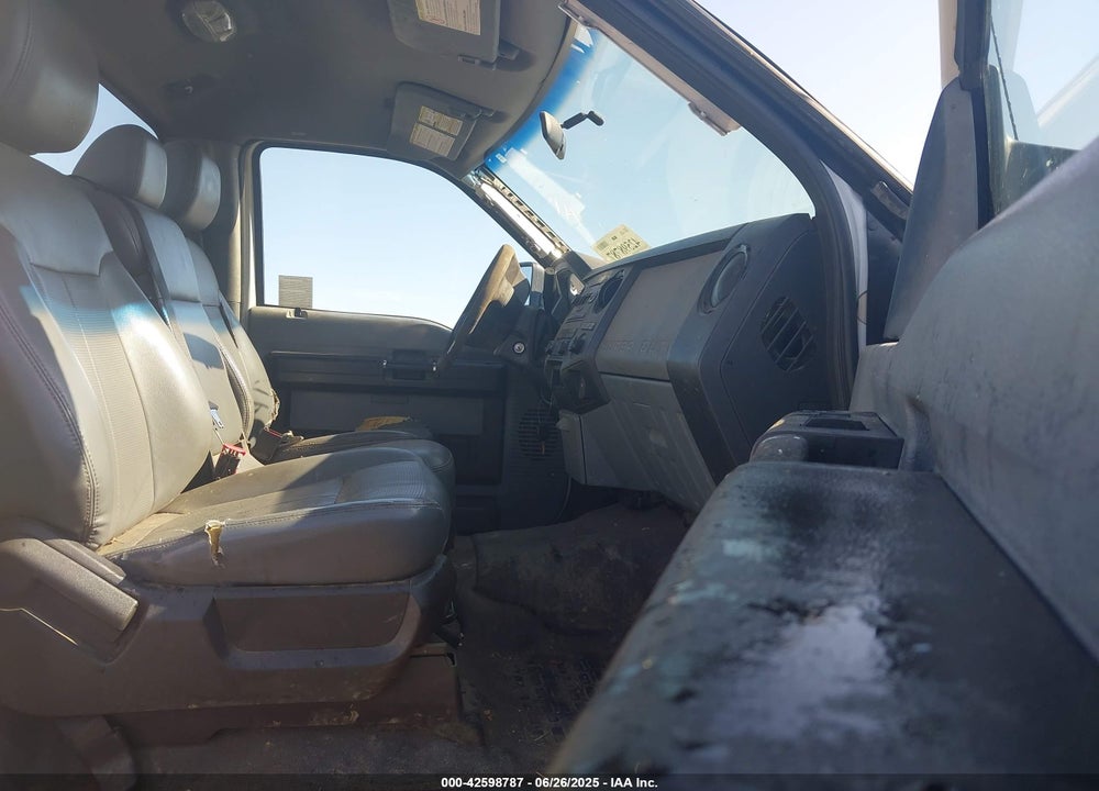 2011 FORD F-250 VIN: 1FTBF2A62BEA59921