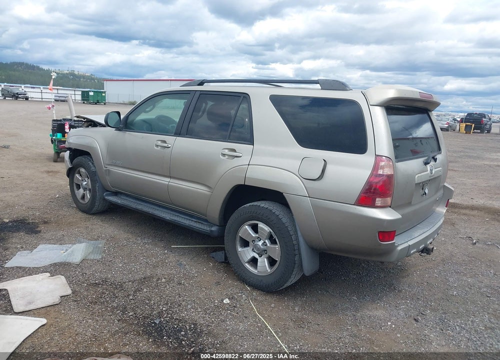 2005 TOYOTA 4RUNNER SR5 V6 VIN: JTEBU14R458031588