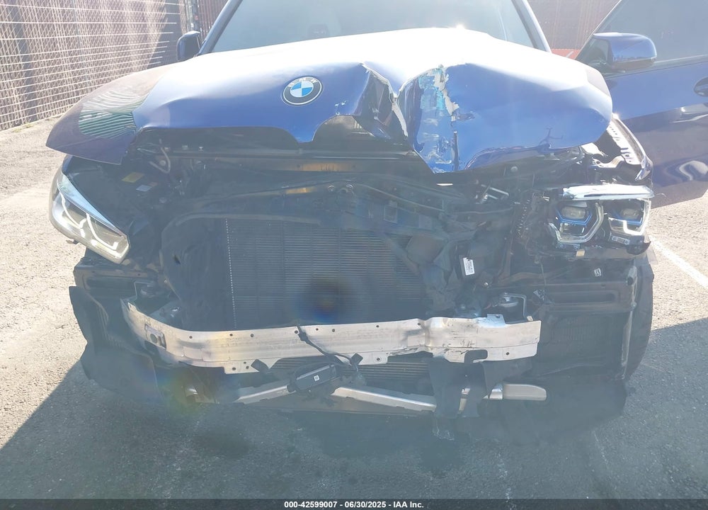 2022 BMW X5 M VIN: 5YMJU0C02N9K54694