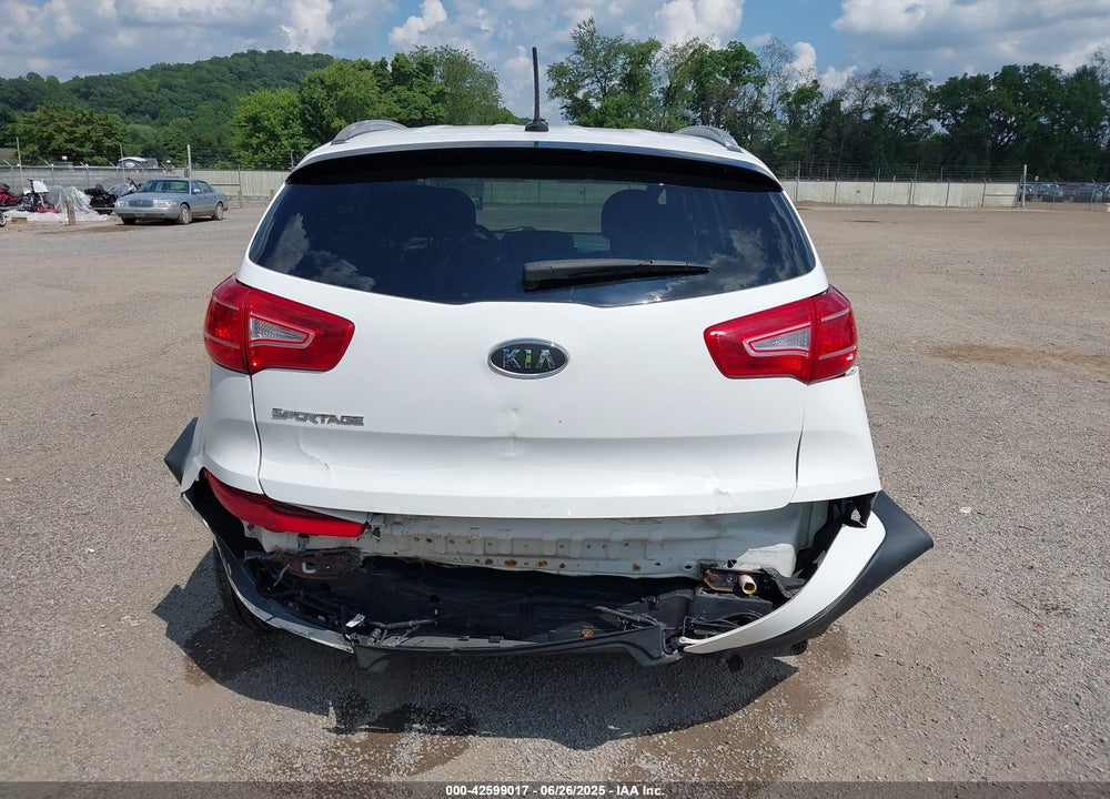 2011 KIA SPORTAGE VIN: KNDPB3A20B7119655