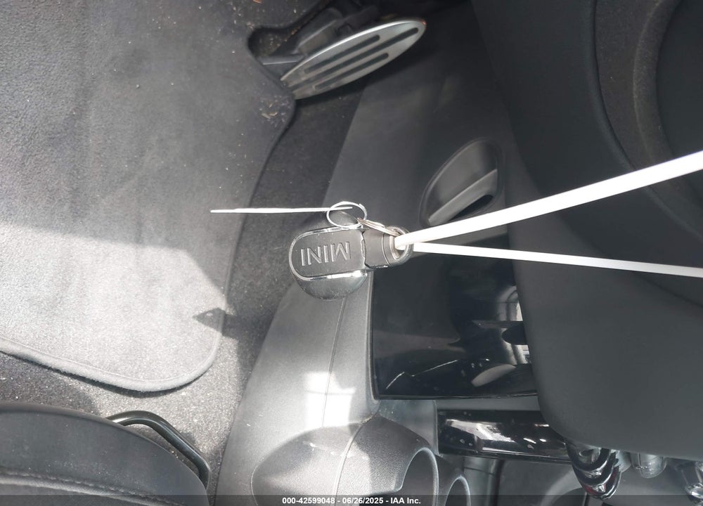 2016 MINI HARDTOP COOPER S VIN: WMWXU3C54G2D29651