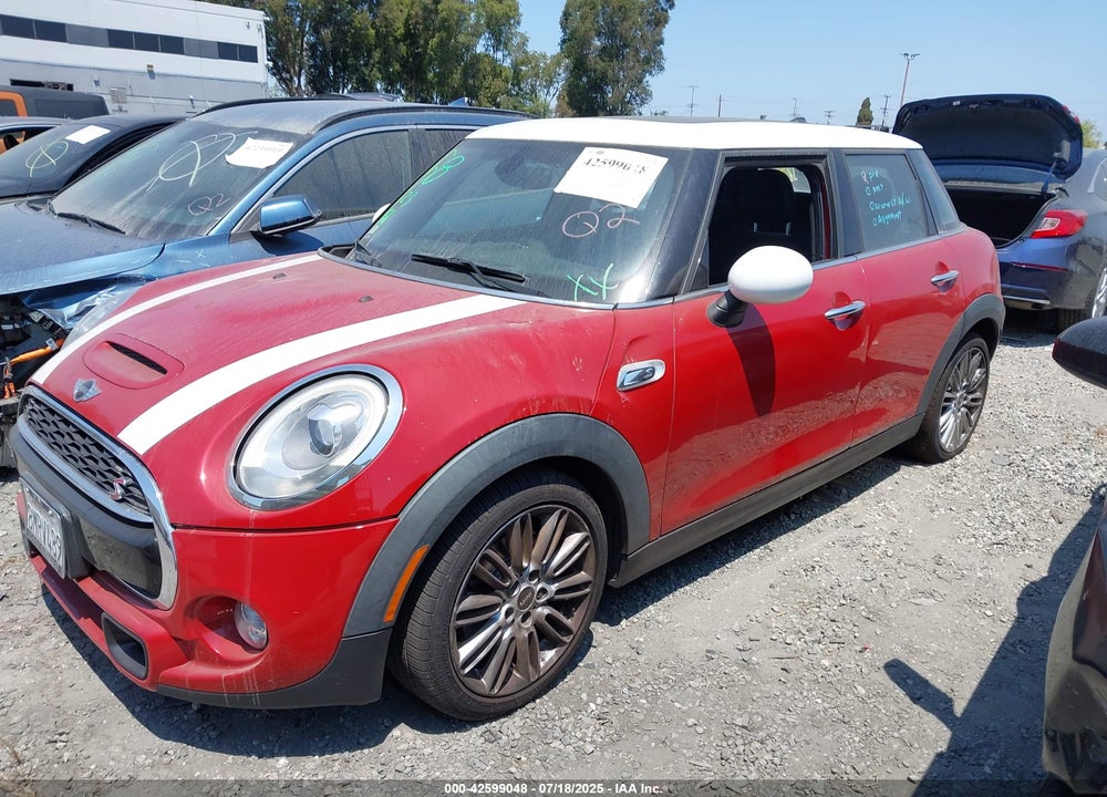 2016 MINI HARDTOP COOPER S VIN: WMWXU3C54G2D29651