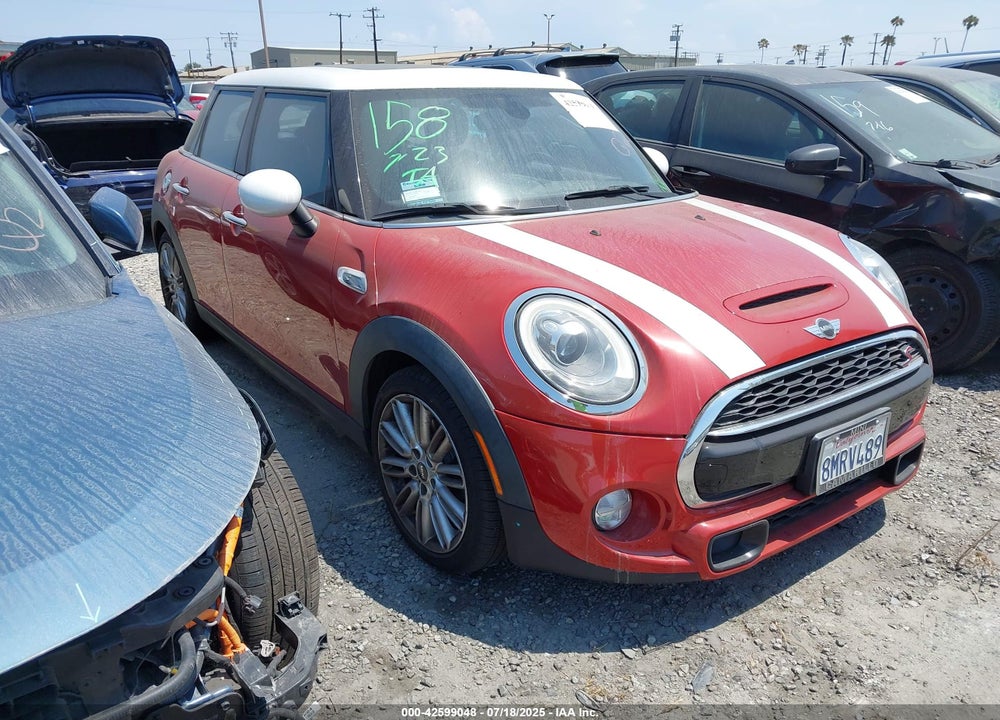 2016 MINI HARDTOP COOPER S VIN: WMWXU3C54G2D29651
