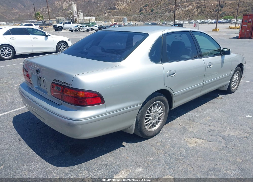 1999 TOYOTA AVALON XLS VIN: 4T1BF18B5XU347891