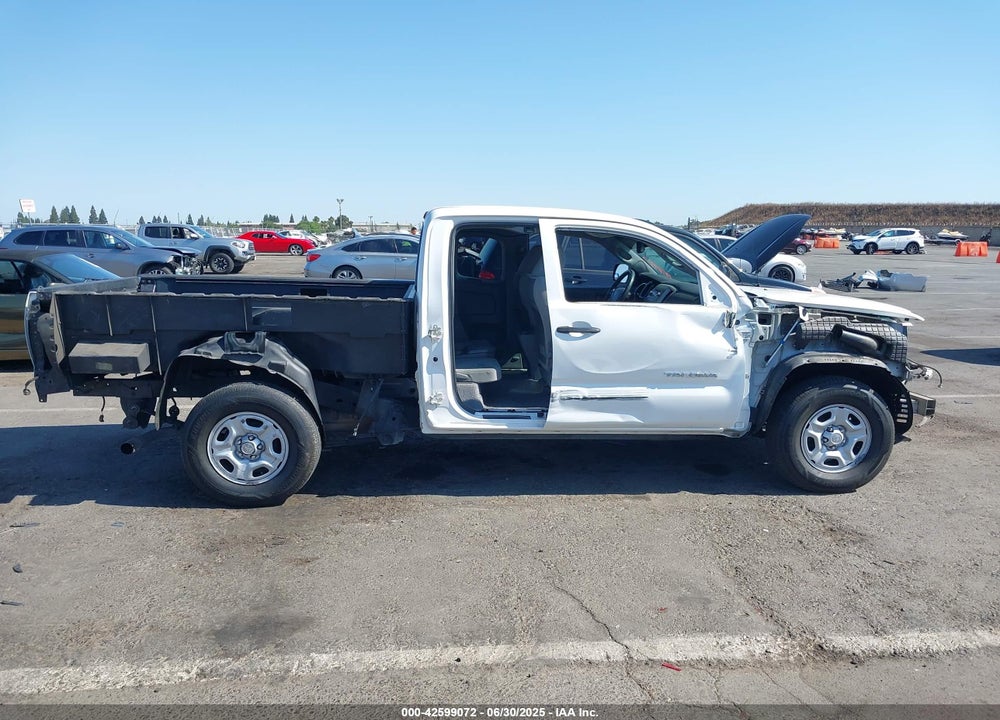 2011 TOYOTA TACOMA VIN: 5TFTX4CN2BX010093